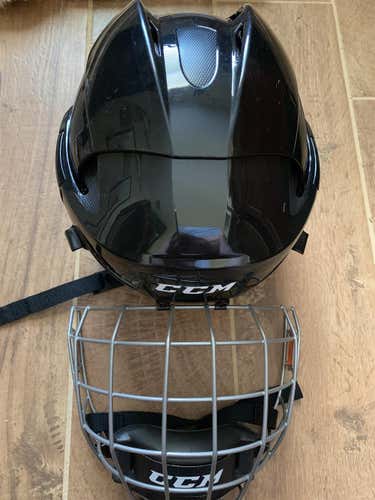 Youth Helmet - Lightly Used