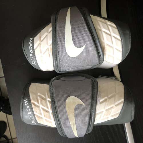 Nike Vapor Elite Arm Pads
