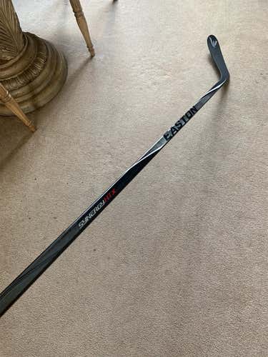 Easton Synergy HTX Stick Left E28 65 Flex