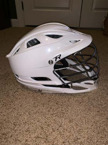 White Cascade R Helmet