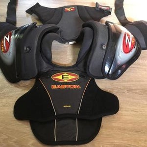 (Senior Medium) Easton Z Air Shoulder Pads