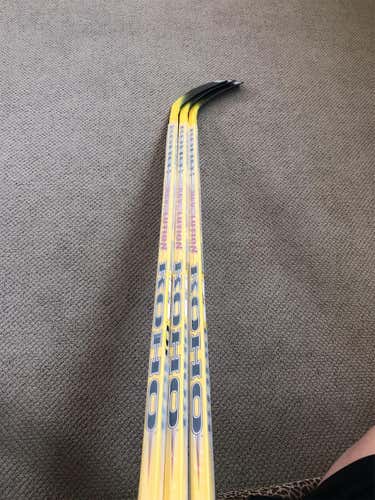 3 Ex Buffalo Sabre Taylor Pyatt Custom Sticks (new In Rapper)