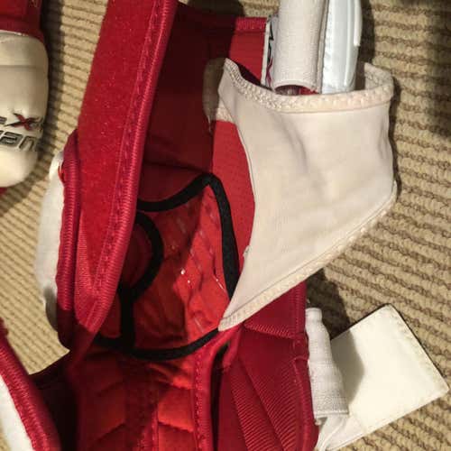 Pro Stock Bauer APX2 Elbow Pads Large