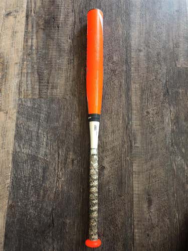 Easton Mako