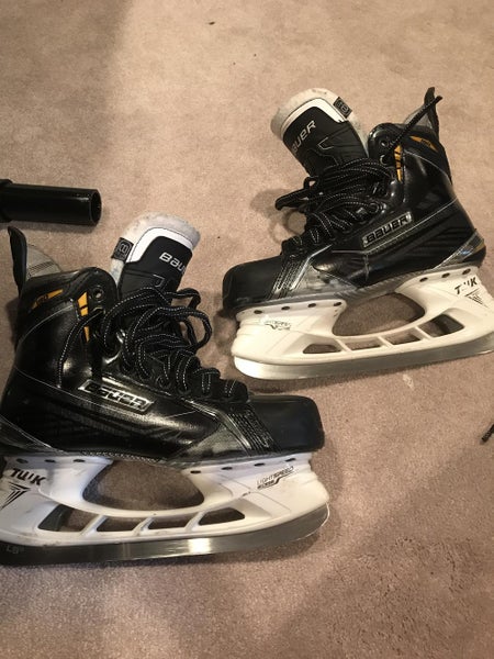 Like new Bauer Supreme 190 Hockey Skates Senior Size 8.5