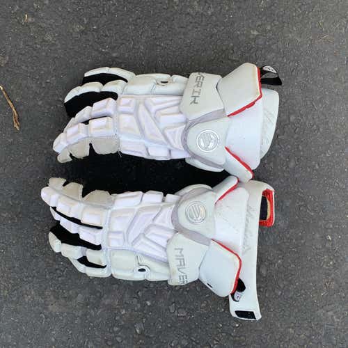 Maverick Un-Used Gloves