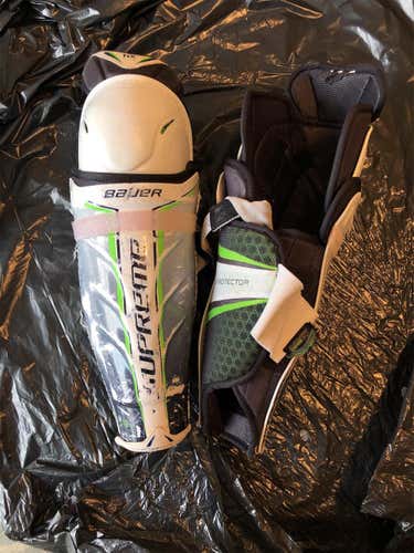 Bauer One80 Shin Pad