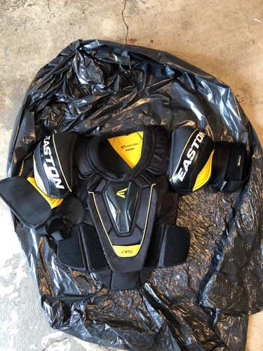 Easton Stealth RS Shoulder Pads