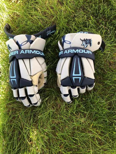 BEST LAX GLOVES EVER!!!!