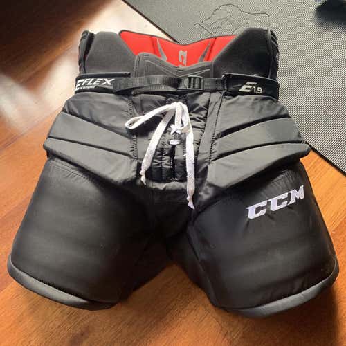 CCM Extreme Flex 1.9 Senior Medium