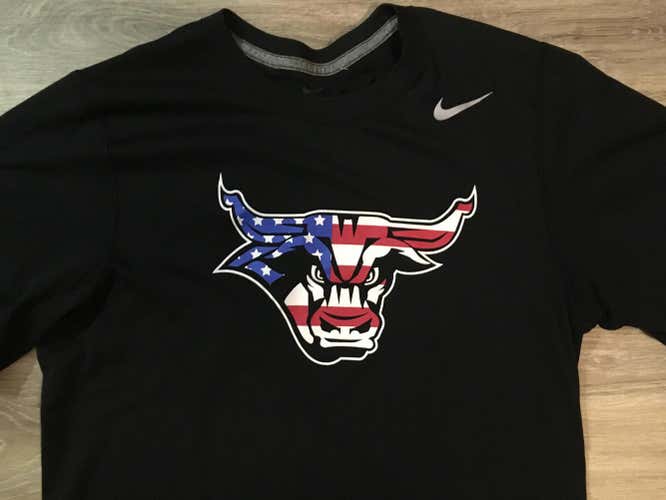 (Small) Nike Dri-FIT Shirt