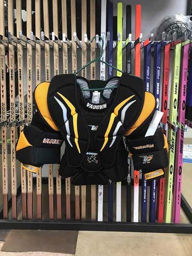 New Vaughn Velocity V7 XF Pro Chest and Arm Protector Goalie Chest Protector Intermediate