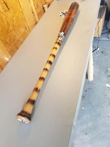 New Sasquatch Bat Wood 33"/30oz