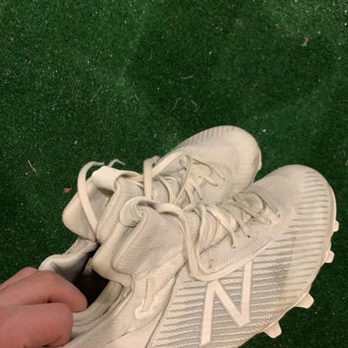 Lightly Used New Balance Freeze 2.0 White