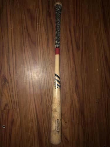 MARUCCI PRO CUT MAPLE WOOD BASEBALL BAT