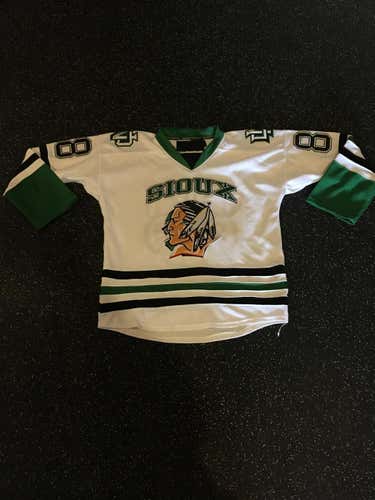 Remake North Dakota Fighting Hawks Hockey Jerseys