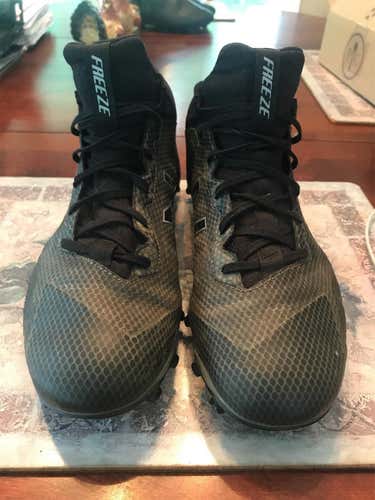 NB Freeze 1.0 Cleats - Size 9.5, 2E (Wide)