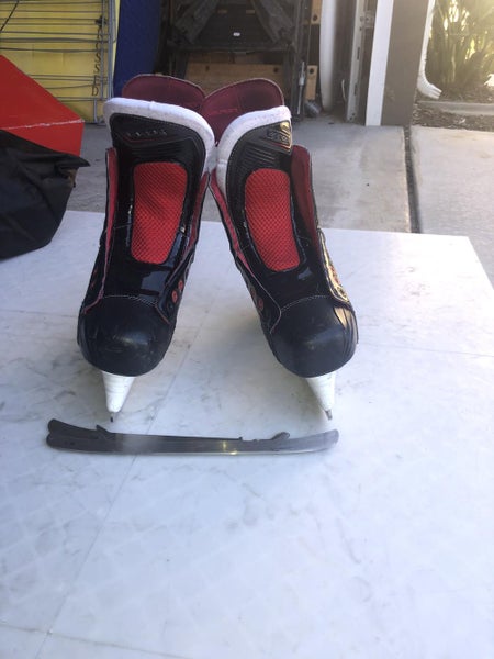 Bauer Vapor X700 Hockey Skates Senior Size 10.5