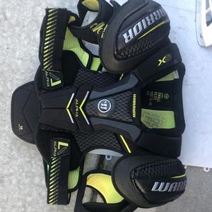Warrior Alpha QX Shoulder Pads Senior