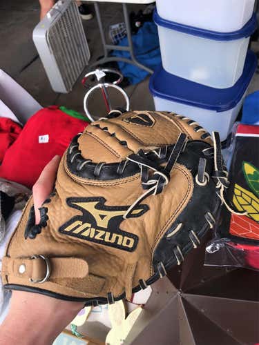 Mizuno Cather Mitt