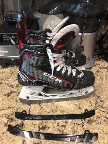 CCM JetSpeed FT1 Hockey Skates Junior Size 5.5