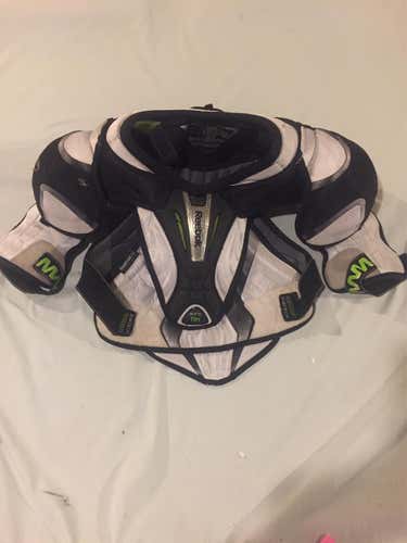 Reebok Large Shoulder Pads