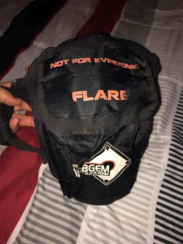 Flare Webgem Glove Form