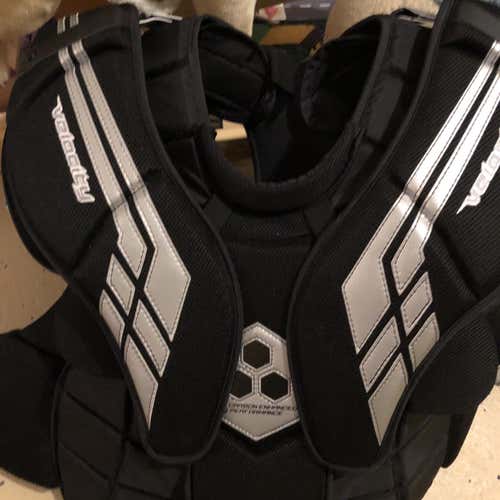 Vaughn Pro Chesty VE8