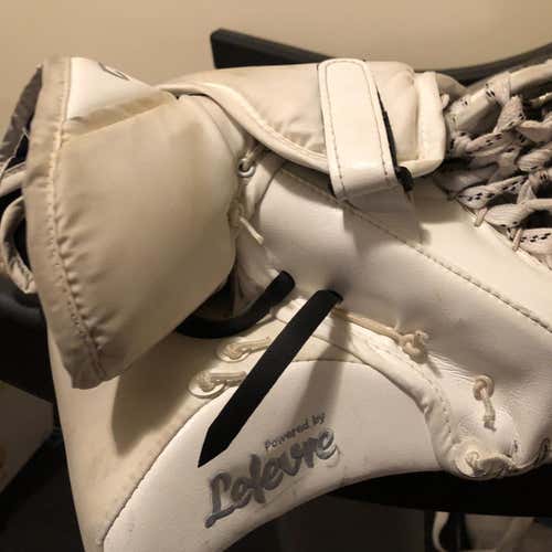 Ccm Pro Premier 2 Skate Lace With Leather Wrist Buckle. Jen Pro