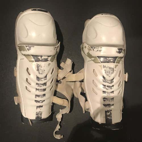Bauer Nexas Shin Guards