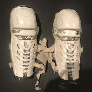 Bauer Nexas Shin Guards