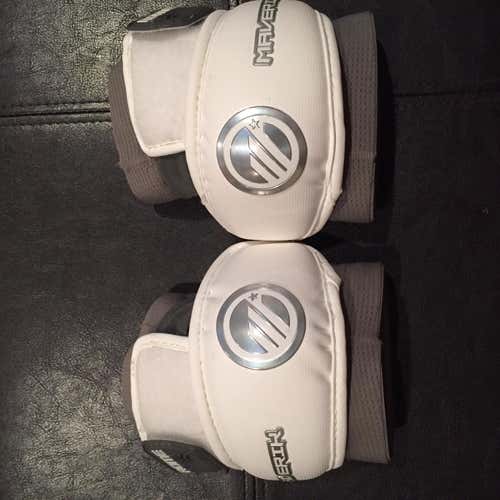 Maverick ROME Elbow Pads