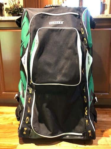 Grit 36" Tower Roller Bag