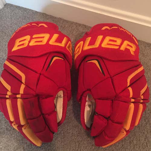 Bauer Apx 2 Bulldog Gloves