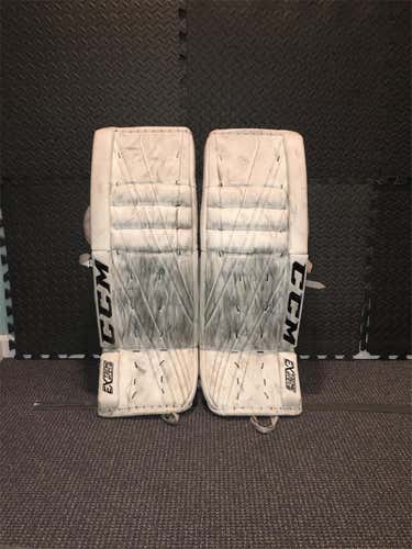 CCM Extreme Flex III Sr. Pro Pads 33+1” White