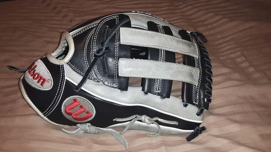 Wilson A2000 Baseball Glove