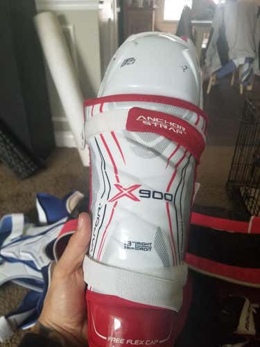 Bauer Vapor X900 Shin Pads Senior