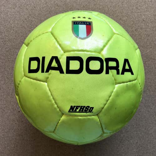Diadora Youth Soccer Ball Size 4
