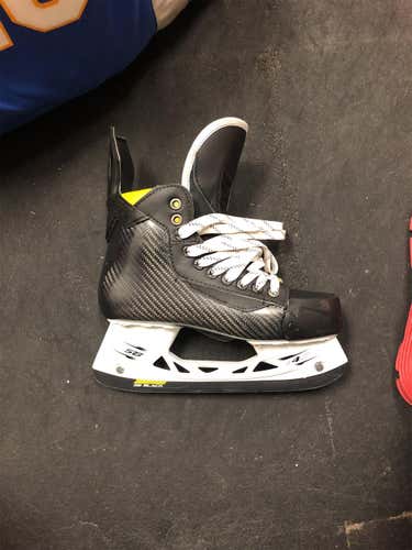 Custom CCM Tacks Skates