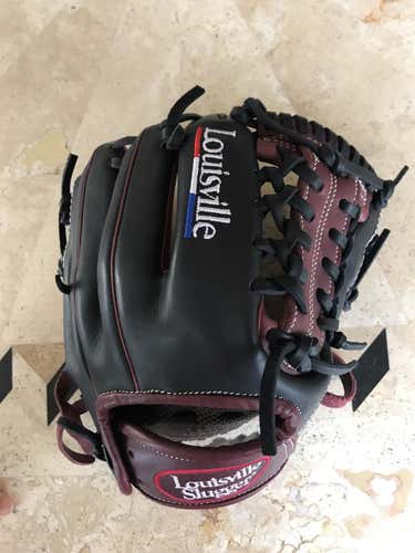 FSOT Louisville Slugger Evolution 11.5