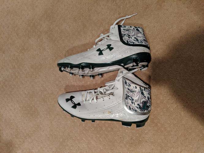 Loyola UA Banshee Mid Cleats