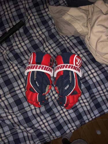 Barely Used Great Condition Warrior EVO lacrosse Gloves