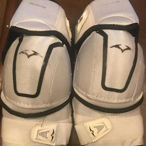 VicHockey Used elbow pads