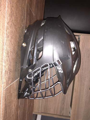 Used Matte Black Cascade R (NO TRADES)