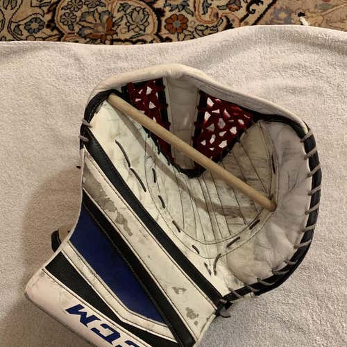 CCM EFlex 2 Regular Glove