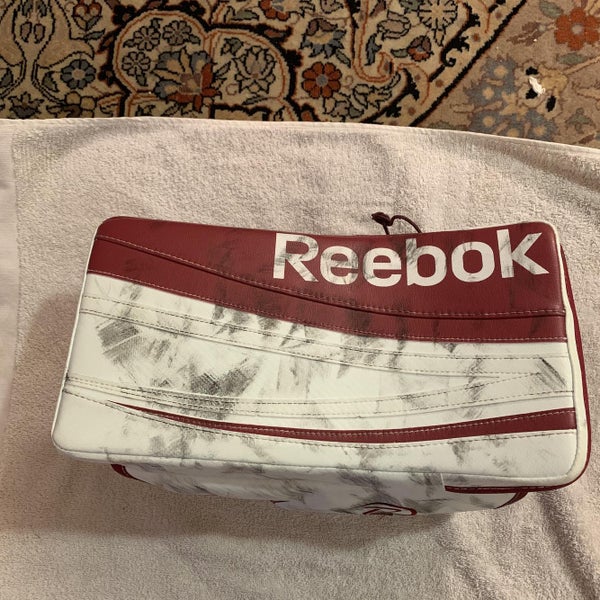 Mike Smith Game Used Reebok Blocker