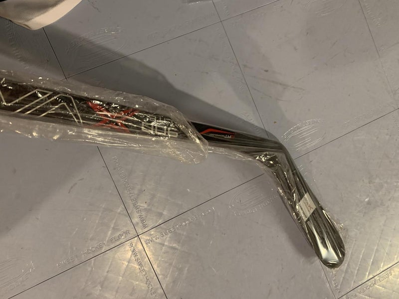 New Bauer Vapor X900 Lite Hockey Stick Righty Heel Senior