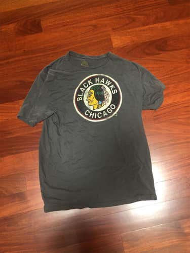 Vintage Chicago Blackhawks Shirt
