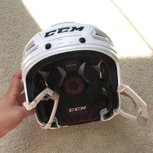 CCM Small (51-56 Cm) Resistance Helmet