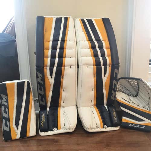 CCM Extreme Flex 2 860 Senior Full Set 34+2 Navy/Sport Gold